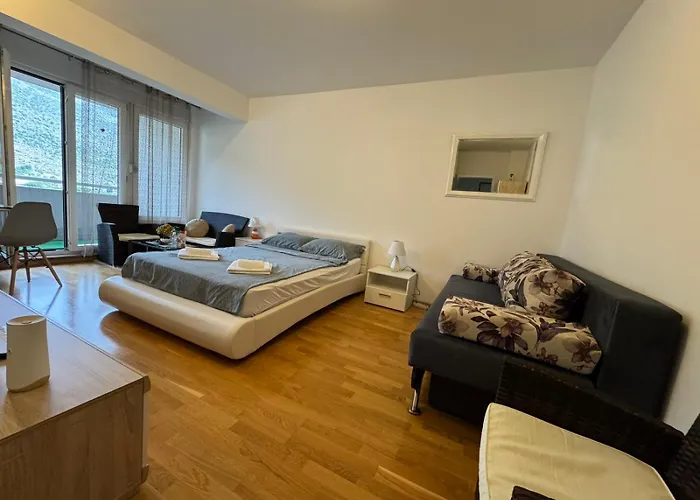 Apartament Little Bee *